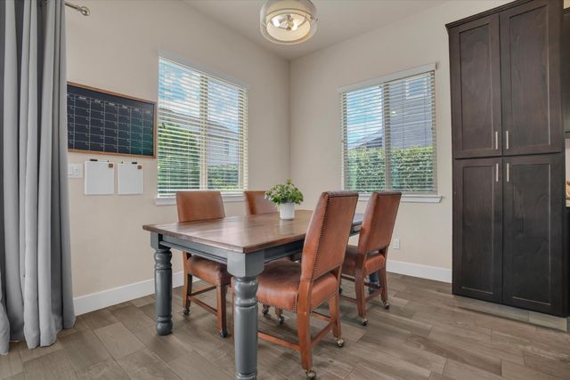 1244 Bluegrass Ct, Oakdale, CA 95361