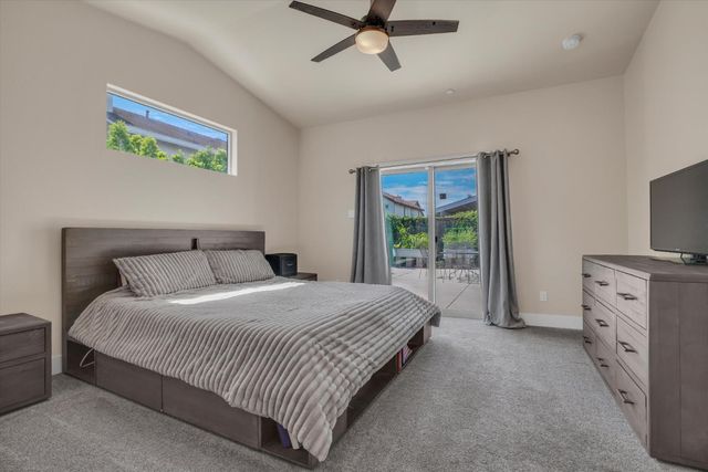 1244 Bluegrass Ct, Oakdale, CA 95361