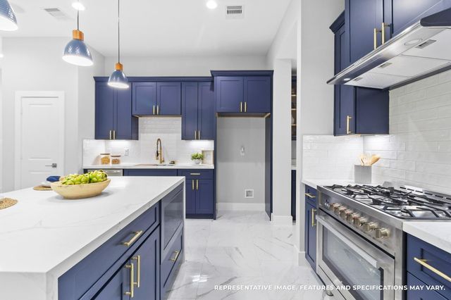 825 Paul Quinn Street B, Houston, TX 77091