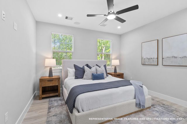 825 Paul Quinn Street B, Houston, TX 77091