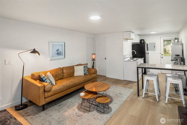 1015 Madison Avenue, Darrington, WA 98241