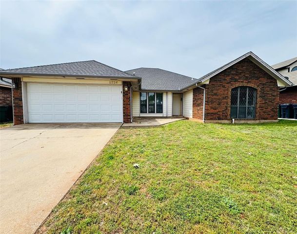 11724 SW 7th Street, Yukon, OK 73099