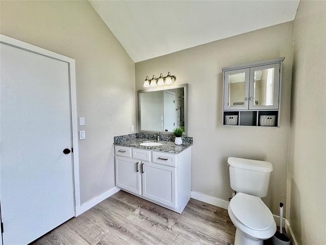 11724 SW 7th Street, Yukon, OK 73099