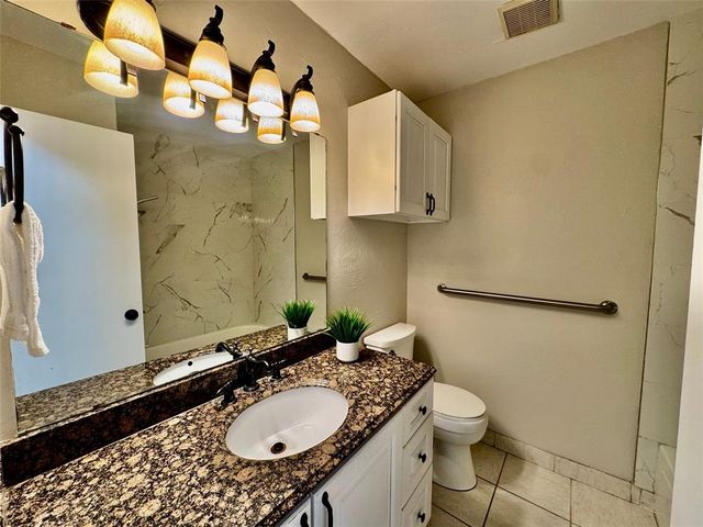 11724 SW 7th Street, Yukon, OK 73099