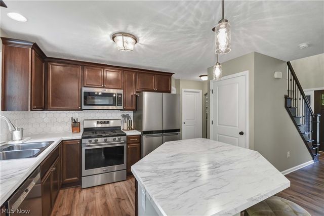 7599 Albion Road, North Royalton, OH 44133