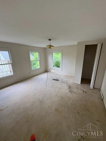 7312 E Miami River Road, Colerain Twp, OH 45247
