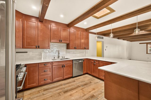 251 Sichler Drive SW, Los Lunas, NM 87031