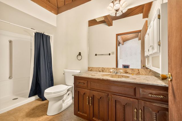 251 Sichler Drive SW, Los Lunas, NM 87031