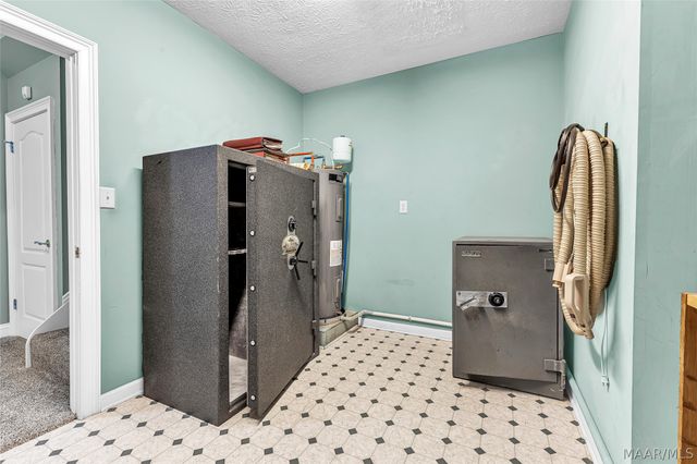 500 Cartwright Road, Titus, AL 36080
