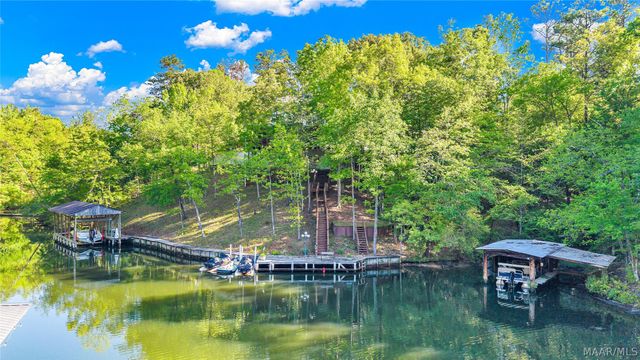 500 Cartwright Road, Titus, AL 36080
