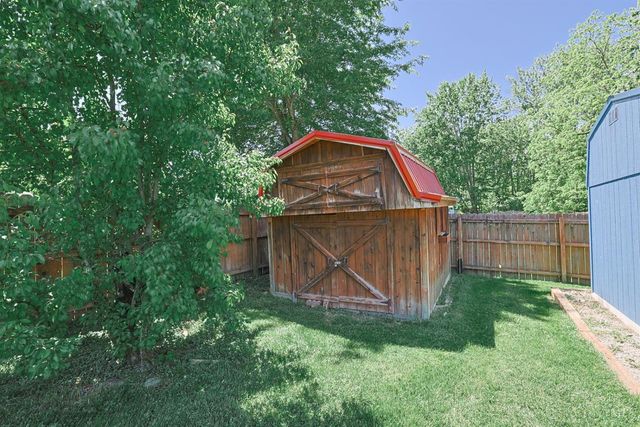 513 N Columbus Avenue, Blanchester, OH 45107