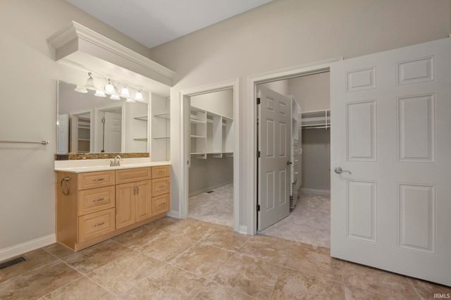 1618 Autumn Run, Fort Wayne, IN 46845