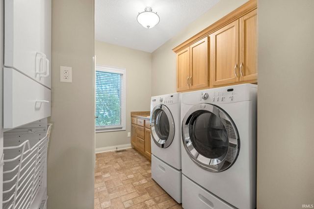 1618 Autumn Run, Fort Wayne, IN 46845