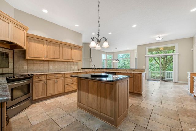 1618 Autumn Run, Fort Wayne, IN 46845