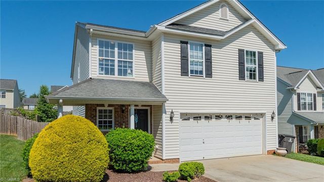 929 Peachtree Meadows Circle, Kernersville, NC 27284