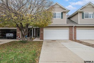 1606 N 175th Plaza, Omaha, NE 68118