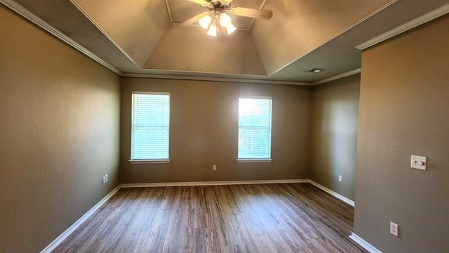 13821 Pawnee Drive, Edmond, OK 73013