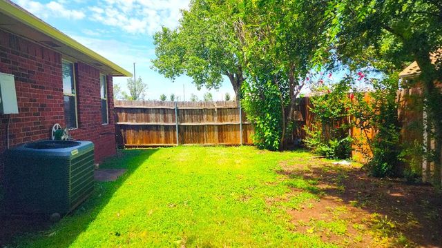 13821 Pawnee Drive, Edmond, OK 73013