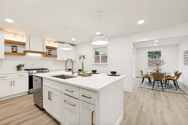 2931 Maydelle Lane, Farmers Branch, TX 75234