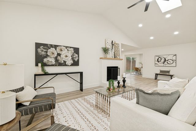 2931 Maydelle Lane, Farmers Branch, TX 75234