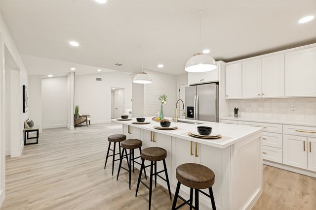2931 Maydelle Lane, Farmers Branch, TX 75234