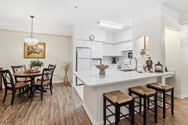 2801 Chancellorsville Dr Apt 917, Tallahassee, FL 32312