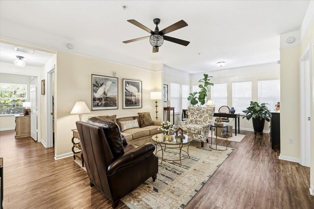 2801 Chancellorsville Dr Apt 917, Tallahassee, FL 32312