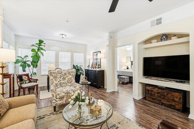 2801 Chancellorsville Dr Apt 917, Tallahassee, FL 32312