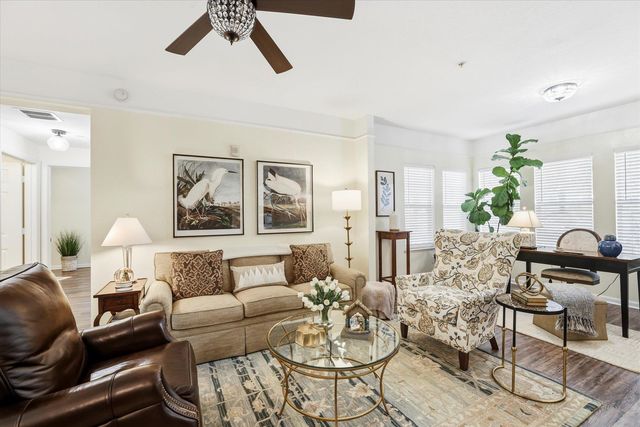 2801 Chancellorsville Dr Apt 917, Tallahassee, FL 32312