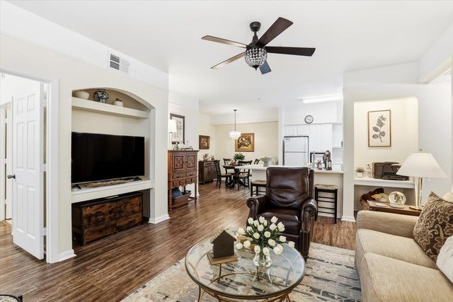 2801 Chancellorsville Dr Apt 917, Tallahassee, FL 32312