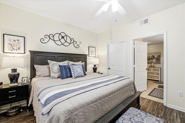 2801 Chancellorsville Dr Apt 917, Tallahassee, FL 32312