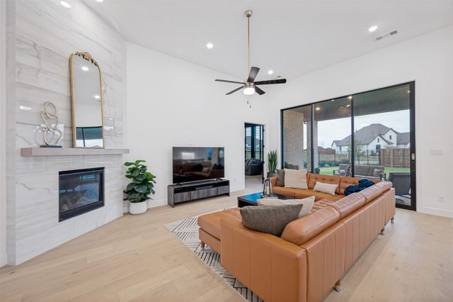 4400 Meander Way, Celina, TX 75078