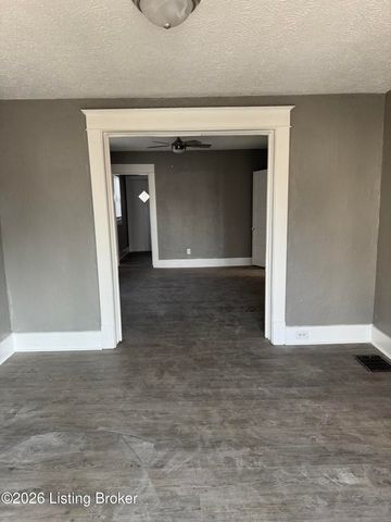 829 S 37th St, Louisville, KY 40211