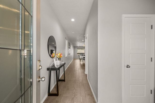 3200 Tazanita Loop SE, Rio Rancho, NM 87124