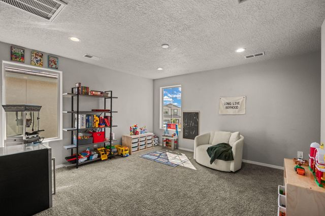 3200 Tazanita Loop SE, Rio Rancho, NM 87124