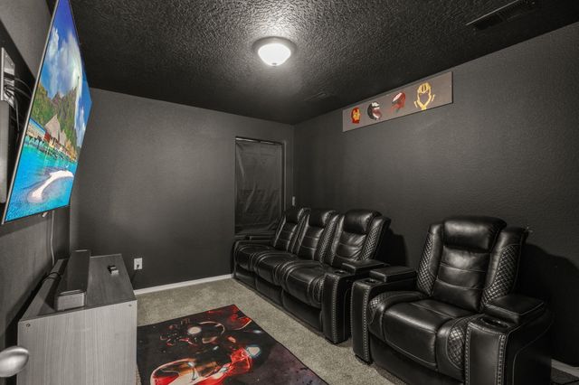 3200 Tazanita Loop SE, Rio Rancho, NM 87124