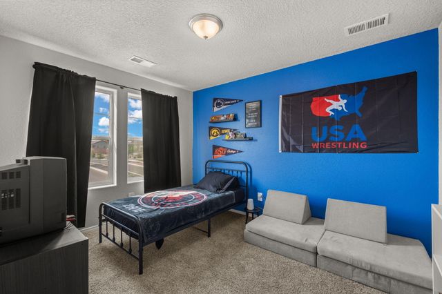 3200 Tazanita Loop SE, Rio Rancho, NM 87124