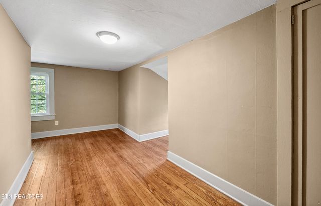 1200 Forest Ave, Maryville, TN 37804