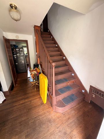 3806 HILLCREST RD, Harrisburg, PA 17109