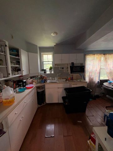 3806 HILLCREST RD, Harrisburg, PA 17109