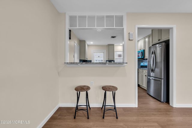 933B Thornhill Court, Lakewood, NJ 08701