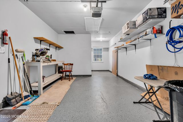 933B Thornhill Court, Lakewood, NJ 08701