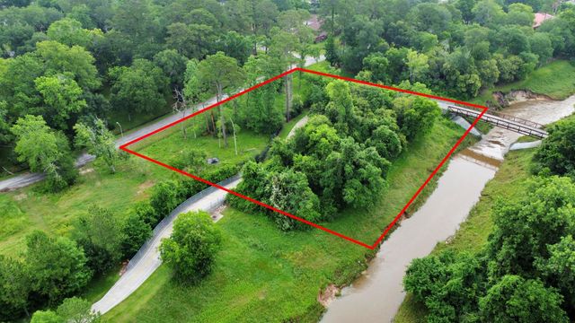 0 Bretshire Dr, Houston, TX 77016
