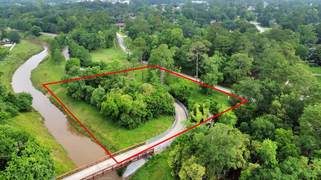 0 Bretshire Dr, Houston, TX 77016