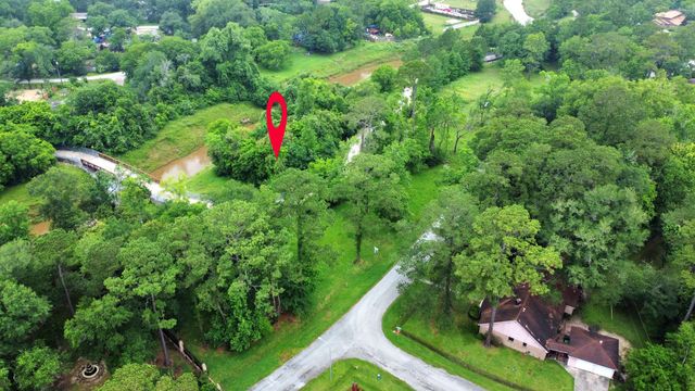 0 Bretshire Dr, Houston, TX 77016