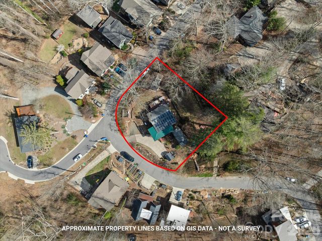 61 Hibriten Drive, Asheville, NC 28801