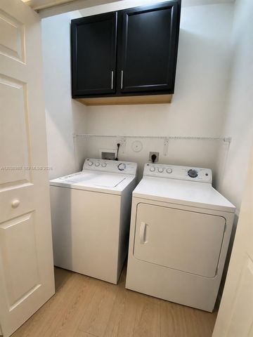 11725 SW 150th Place 11725, Miami, FL 33196