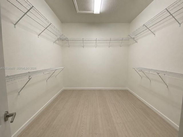 11725 SW 150th Place 11725, Miami, FL 33196
