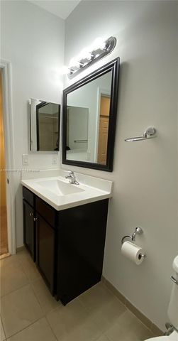 11725 SW 150th Place 11725, Miami, FL 33196