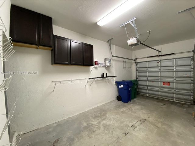 11725 SW 150th Place 11725, Miami, FL 33196